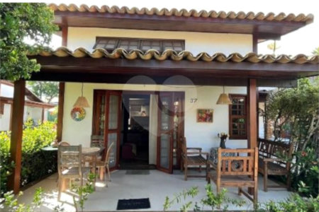 Casa em condomínio à venda com 3 quartos, sendo 2 suítes,  em Manguinhos, Armação dos Búzios, RJ