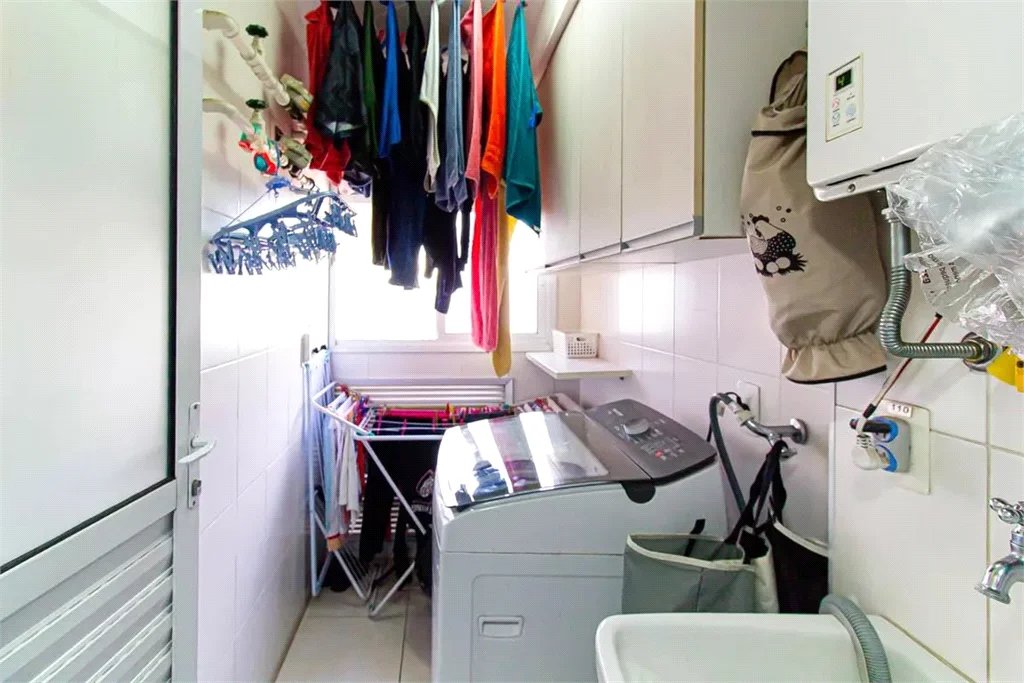 Apartamento à venda com 3 quartos, sendo 1 suíte, em Vila Ipojuca, São Paulo, SP