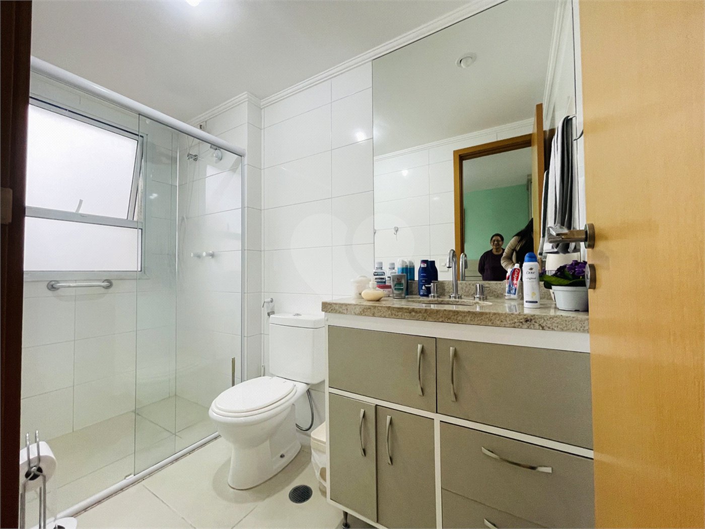 Apartamento à venda com 2 suítes em Vila Scarpelli, Santo André, SP
