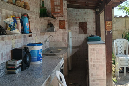 Casa à venda com 7 quartos, sendo 2 suítes, em Campo Grande, Rio de Janeiro, RJ