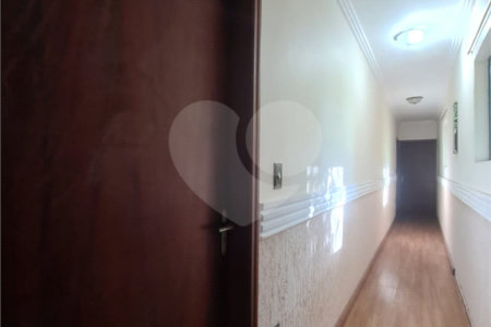 Casa à venda com 3 suítes no condomínio Portal do Sabia, Araçoiaba da Serra - SP