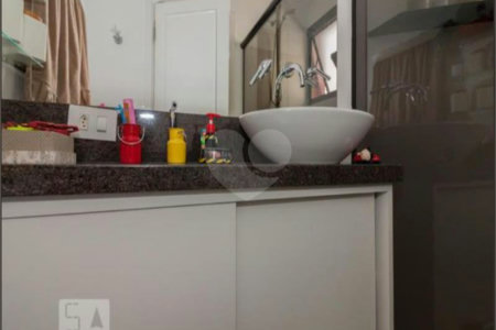 Apartamento à venda ou para alugar com 3 suítes em Jardim Fonte do Morumbi, São Paulo, SP