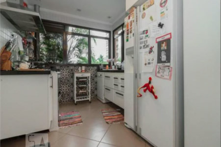 Apartamento à venda ou para alugar com 3 suítes em Jardim Fonte do Morumbi, São Paulo, SP