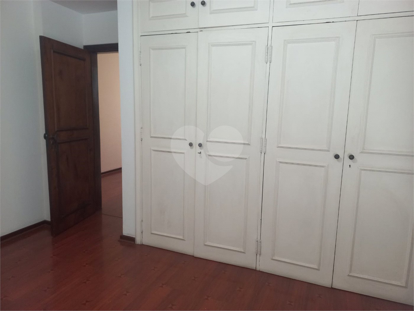 Apartamento à venda com 3 quartos, sendo 1 suíte, em Jardim Paulista, São Paulo, SP