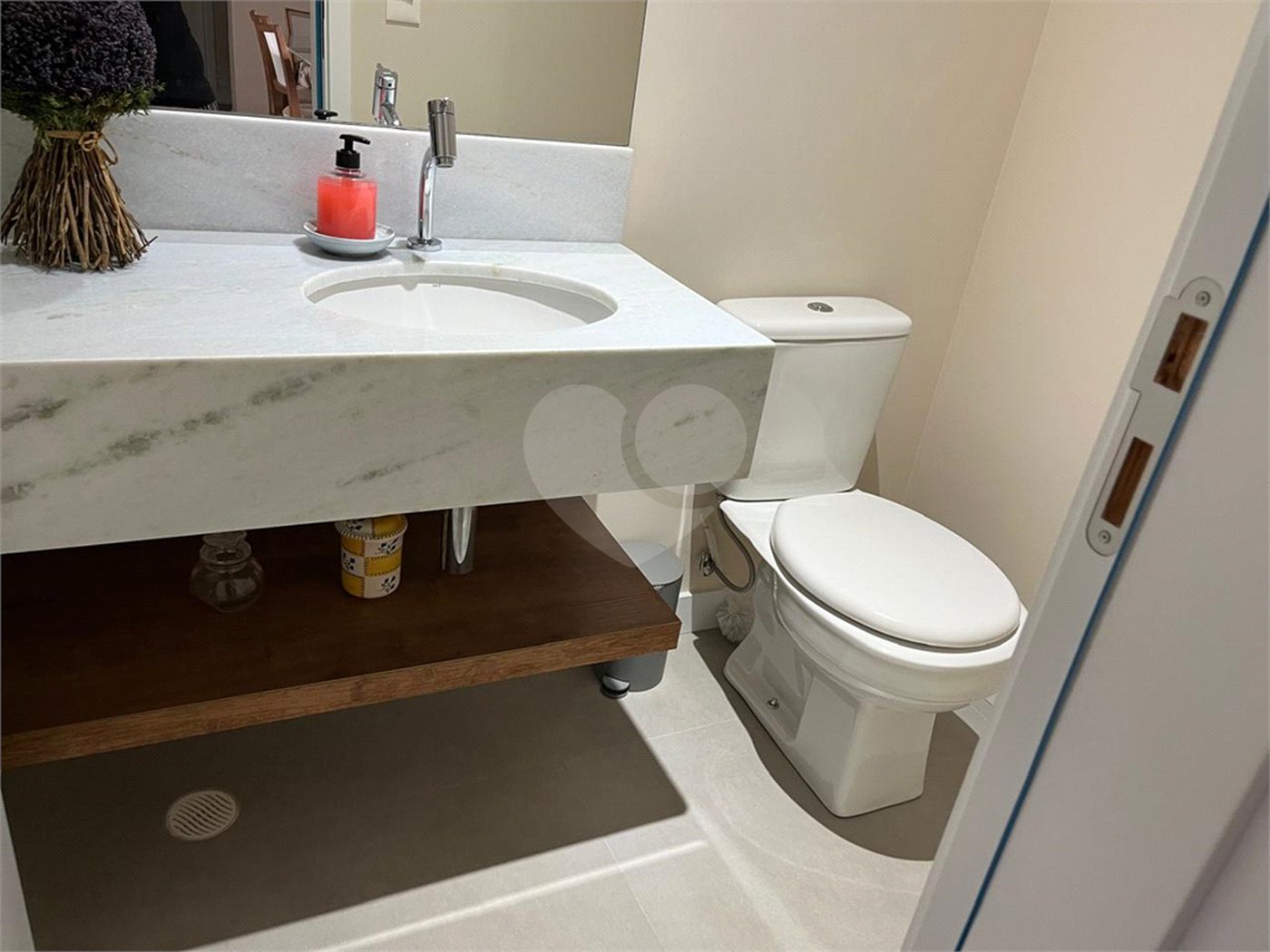 Apartamento à venda com 3 suítes em Vila Independência, Sorocaba, SP