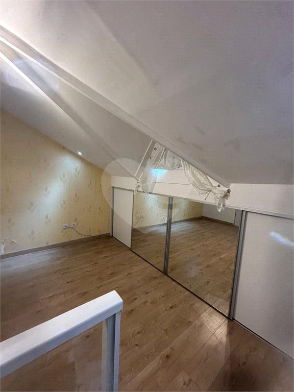 Casa à venda ou para alugar com 3 quartos, sendo 2 suítes,  no condomínio Residencial Erika, São Paulo - SP