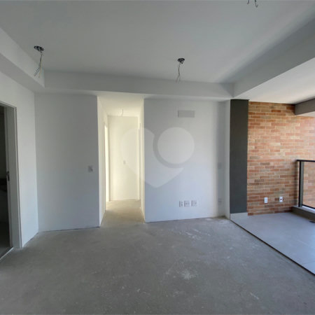 Apartamento à venda com 2 quartos, sendo 1 suíte,  em Perdizes, São Paulo, SP