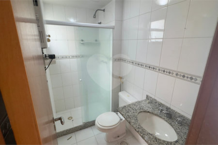 Cobertura à venda com 3 quartos, sendo 1 suíte,  em Tijuca, Rio de Janeiro, RJ