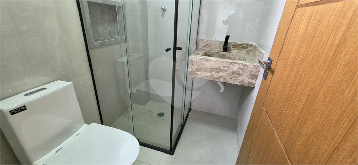 Sobrado à venda com 3 quartos, sendo 1 suíte, em Vila Bonilha, São Paulo, SP