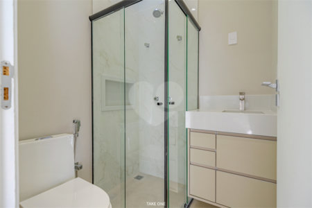 Casa à venda com 3 quartos, sendo 1 suíte, no condomínio Residencial London Park, Indaiatuba - SP