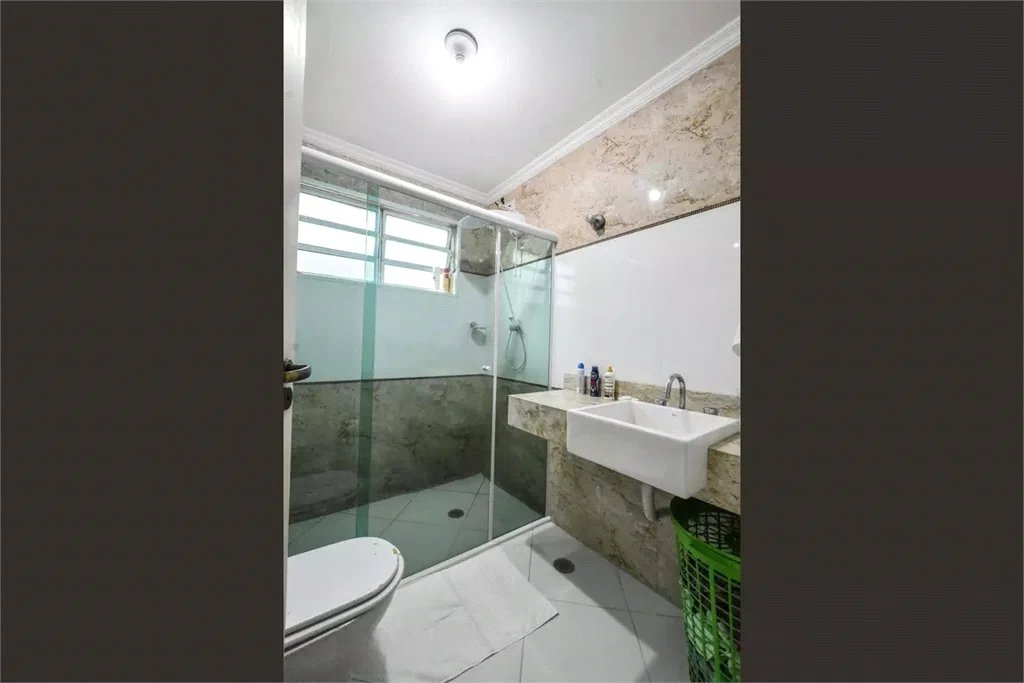 Sobrado à venda com 3 quartos, sendo 1 suíte, em Brooklin Paulista, São Paulo, SP