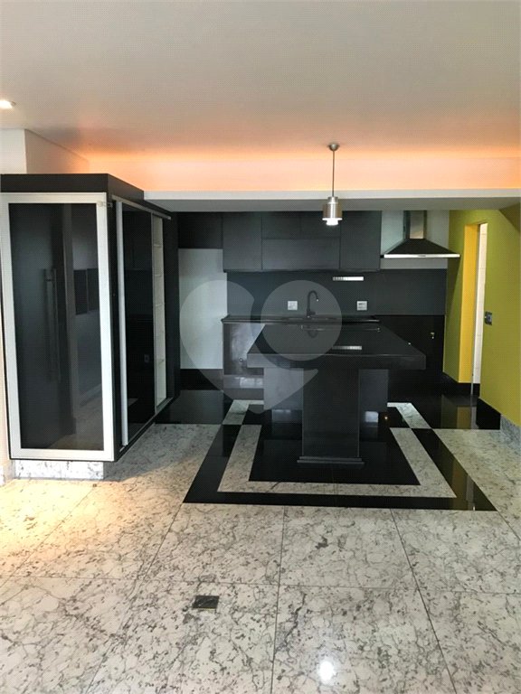 Apartamento à venda com 2 quartos, sendo 1 suíte, em Vila Andrade, São Paulo, SP