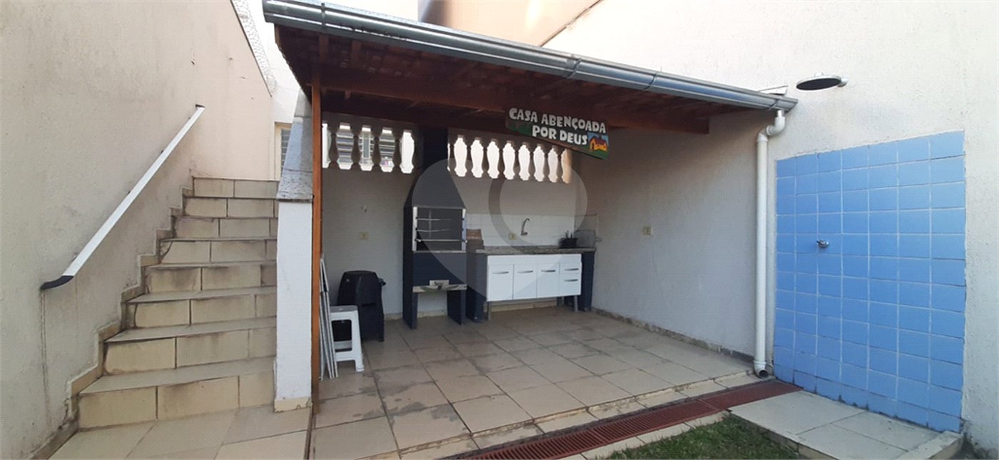 Sobrado à venda com 3 quartos, sendo 1 suíte, em Tremembé, São Paulo, SP