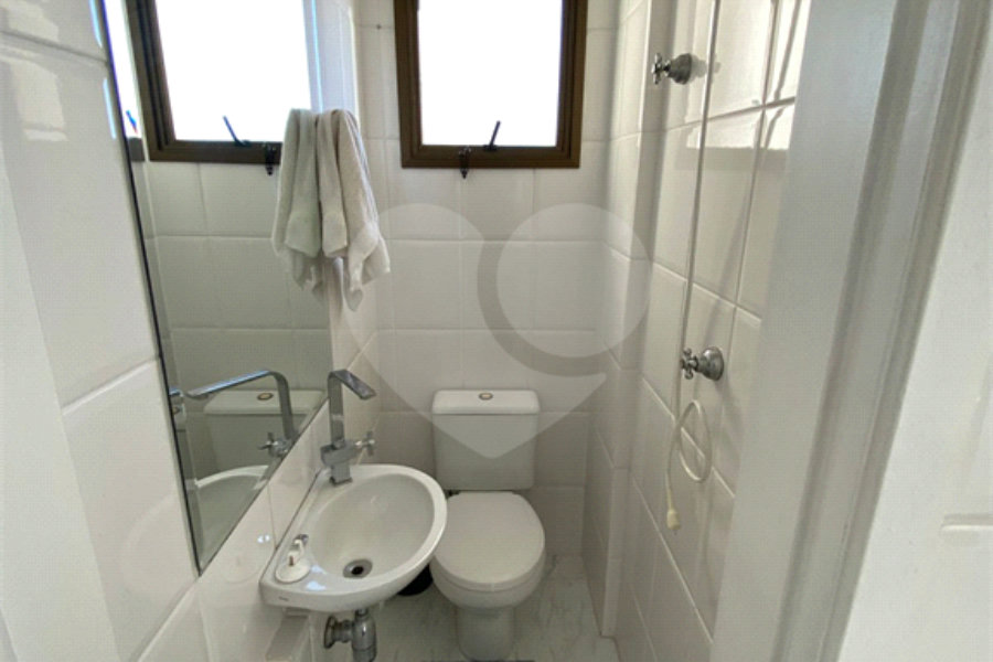 Apartamento à venda com 3 quartos, sendo 1 suíte, em Santana, São Paulo, SP