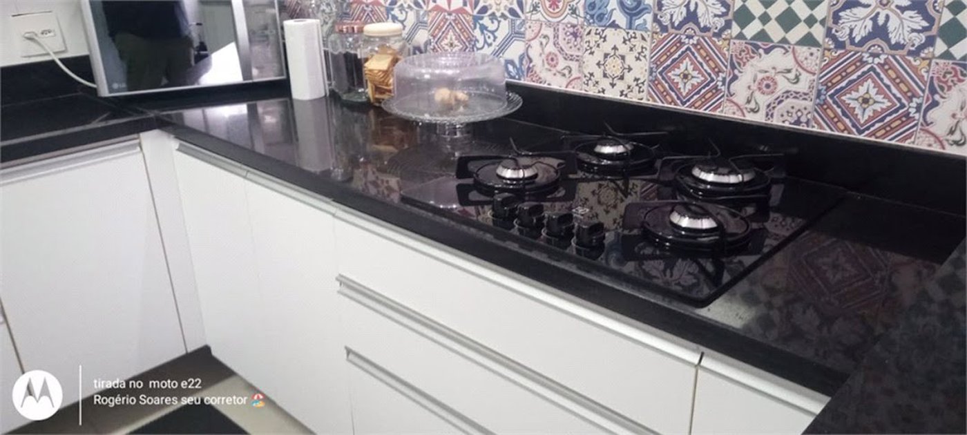 Apartamento com 3 dormitórios à venda, 93 m² por R$ 1.400.000,00 - Jardim Astúrias - Guarujá/SP