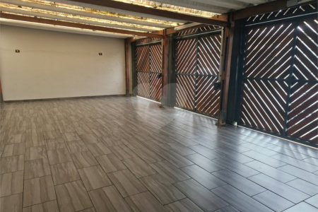 Sobrado à venda com 3 quartos, sendo 1 suíte, em Vila Lageado, São Paulo, SP