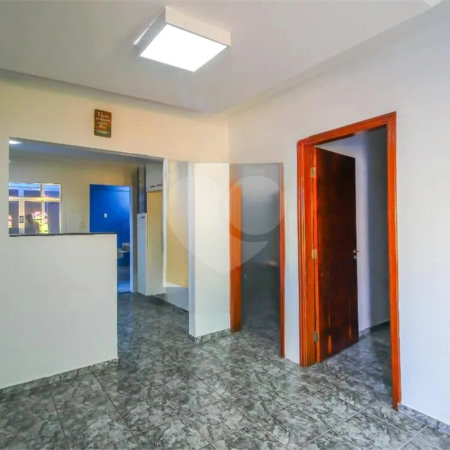 Casa à venda com 3 quartos, sendo 1 suíte,  em Vila Aparecida, Jundiaí, SP