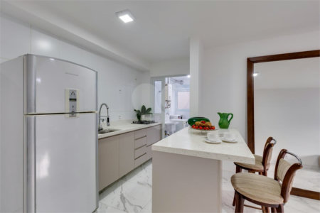 Apartamento à venda com 2 suítes em Santo Amaro, São Paulo, SP