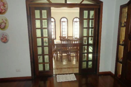Sobrado à venda com 3 quartos, sendo 1 suíte, em Parque Ipê, São Paulo, SP