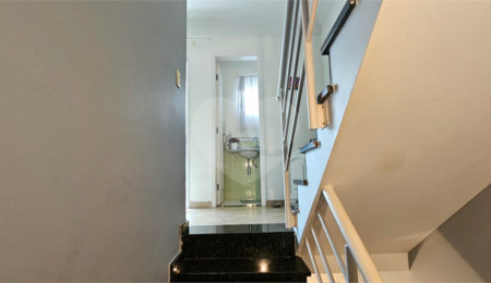 Casa à venda com 3 quartos, sendo 1 suíte,  no condomínio Res Santa Inês, São Paulo - SP
