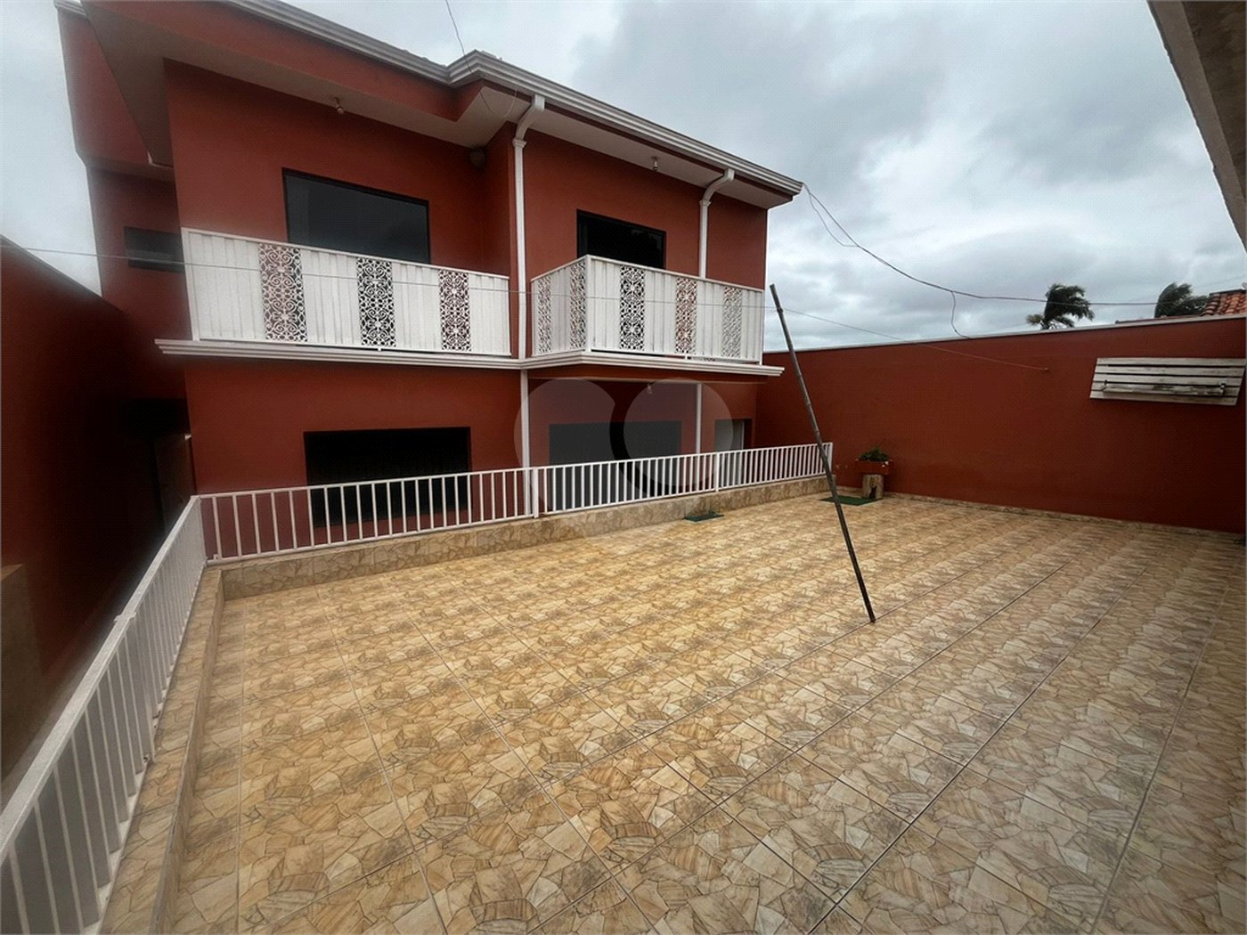 Casa à venda com 3 quartos, sendo 1 suíte, em Jardim Itália, Itapetininga, SP
