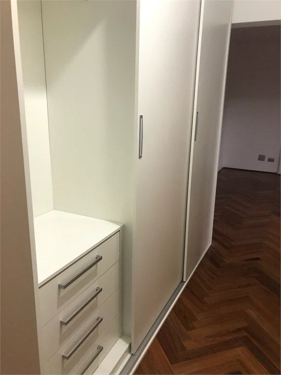 Apartamento à venda com 4 suítes em Vila Suzana, São Paulo, SP