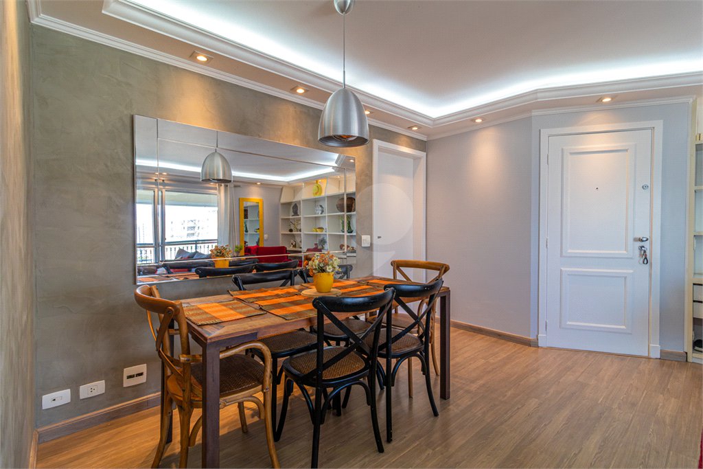 Apartamento à venda com 4 quartos, sendo 1 suíte, em Jardim Marajoara, São Paulo, SP