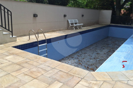 Apartamento à venda com 3 quartos, sendo 1 suíte, em Vila Paulicéia, São Paulo, SP