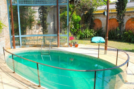 Sobrado à venda com 7 quartos, sendo 5 suítes, em Alto da Boa Vista, São Paulo, SP
