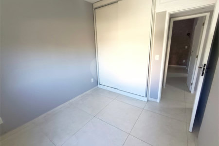 Apartamento à venda com 3 quartos, sendo 1 suíte, em Rio Comprido, Rio de Janeiro, RJ