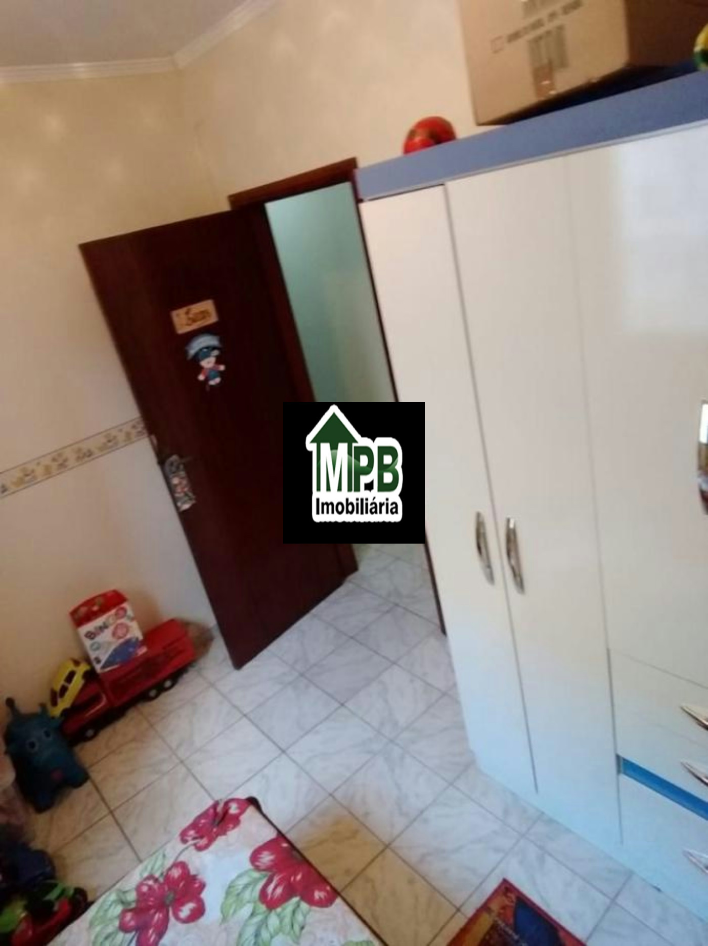 Sobrado à venda com 3 quartos, sendo 1 suíte, em Jardim Guaiba, Sorocaba, SP