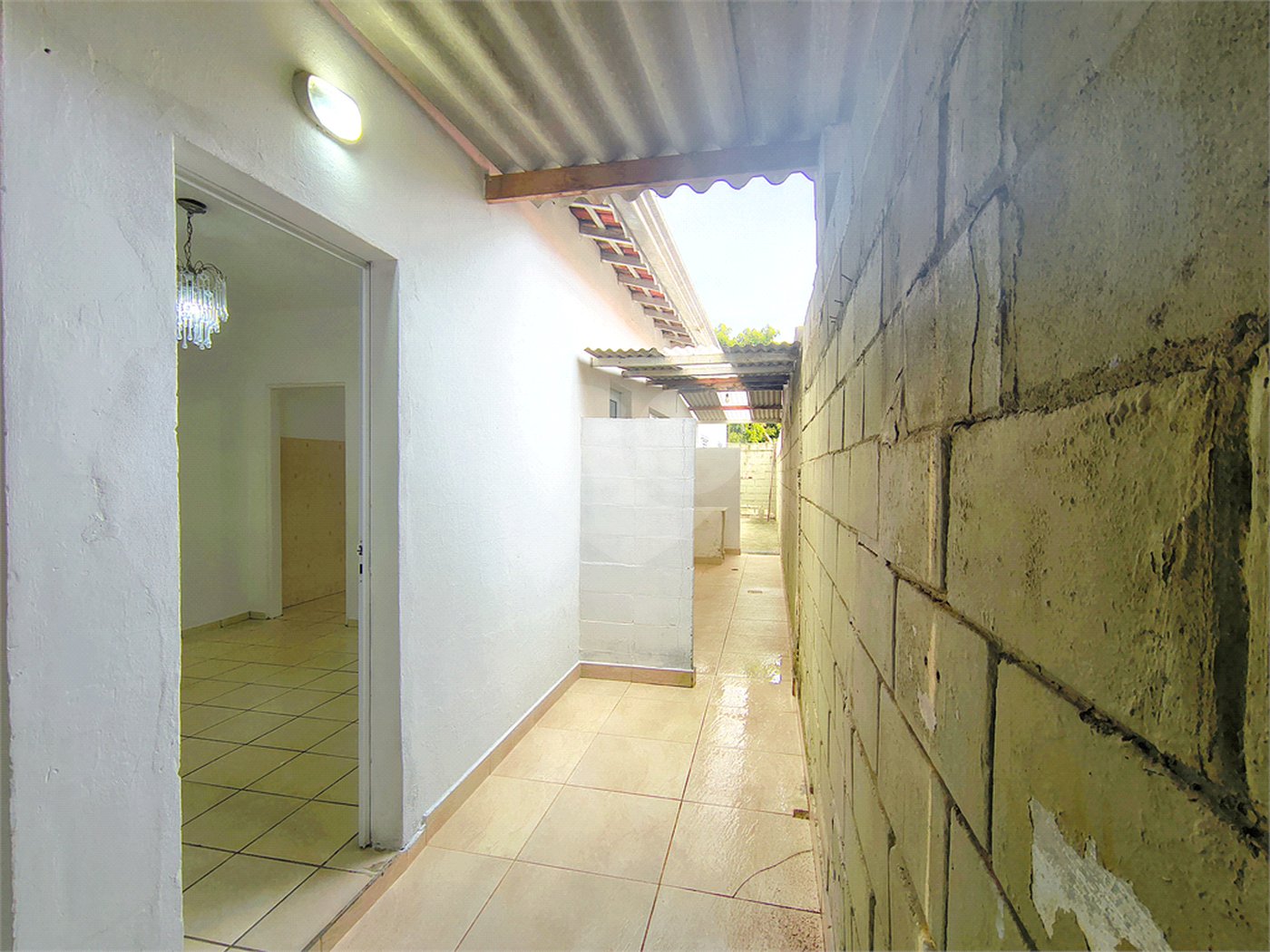 Casa à venda com 2 quartos em Jardim Juscelino Kubitschek, Indaiatuba, SP