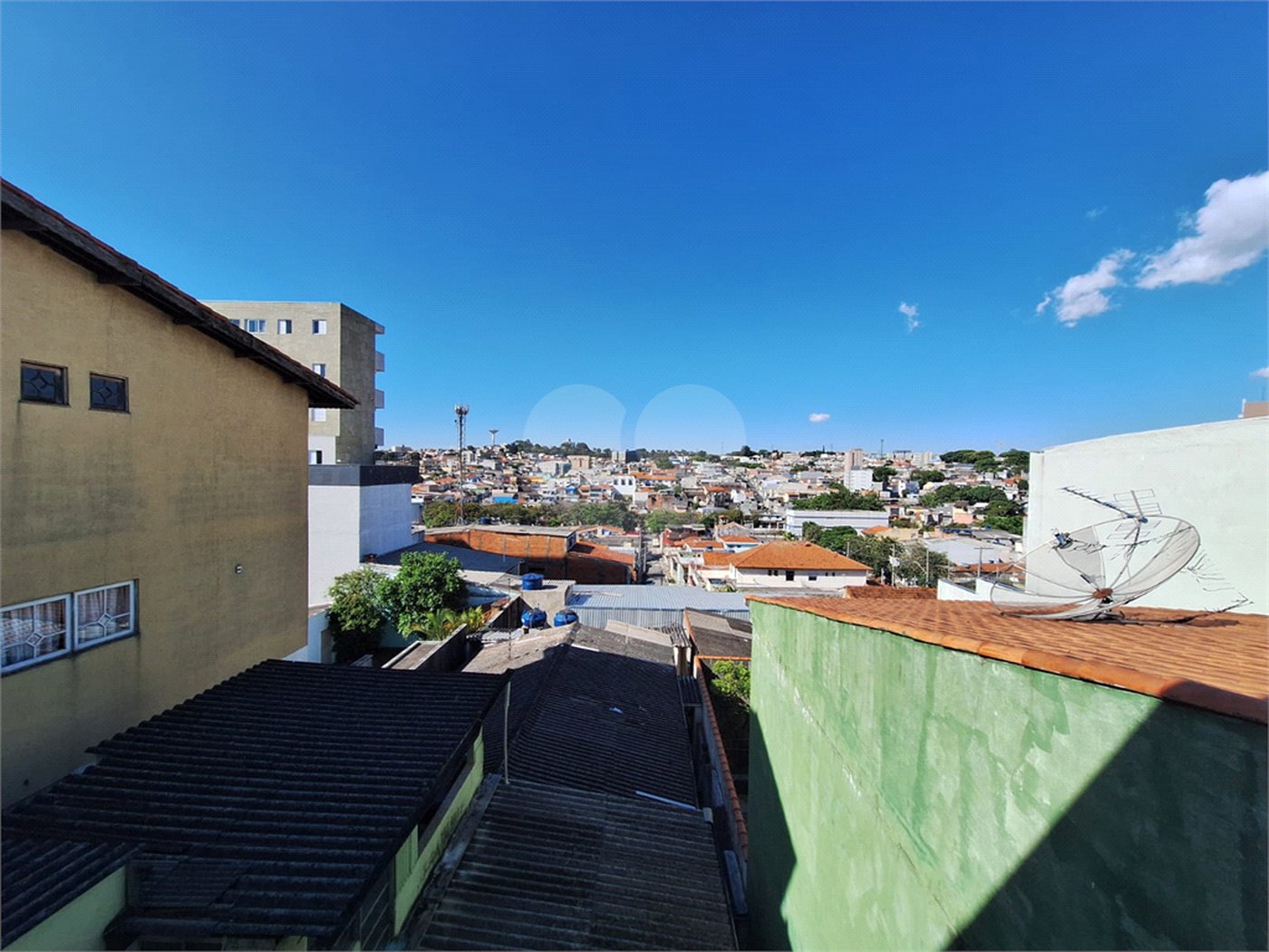 Sobrado à venda com 8 quartos em Penha, São Paulo, SP