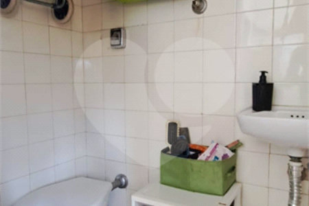 Apartamento à venda com 3 quartos, sendo 1 suíte, em Vila Uberabinha, São Paulo, SP