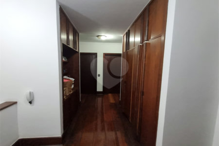 Sobrado à venda com 4 quartos, sendo 2 suítes, em Barro Branco (zona Norte), São Paulo, SP