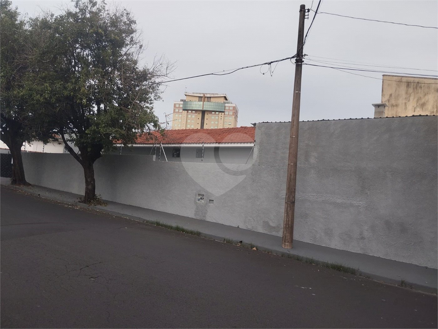 Casa Térrea à venda com 3 quartos, sendo 1 suíte, em Jardim Nova América, Araraquara, SP