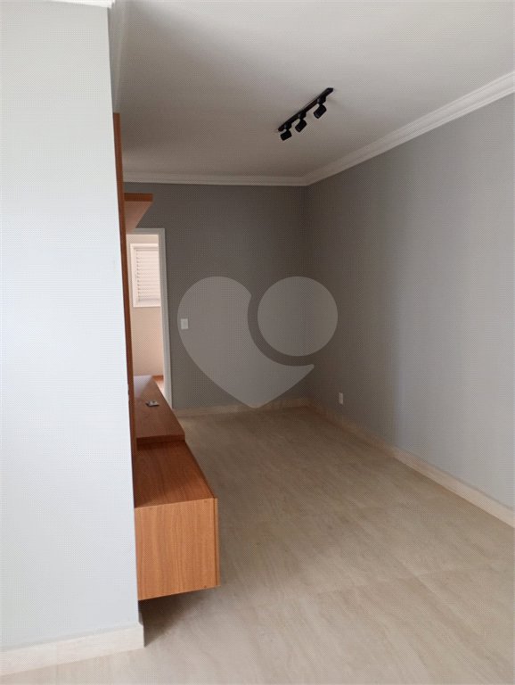 Apartamento à venda com 3 quartos, sendo 1 suíte,  em Parque Campolim, Sorocaba, SP