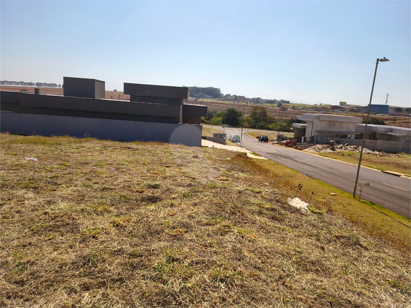 Terreno à venda no condomínio Riviera Village - Cravinhos, Cravinhos - SP