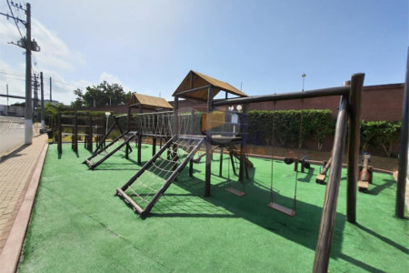 Casa à venda com 2 quartos no condomínio Vila Colorado Suzano, Suzano - SP