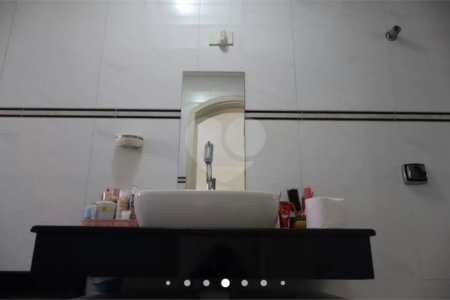Casa à venda com 4 quartos, sendo 3 suítes,  em Vila Rosália, Guarulhos, SP