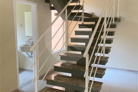 Casa para alugar com 3 quartos, sendo 1 suíte, no condomínio Reserva da Mata, Vinhedo - SP