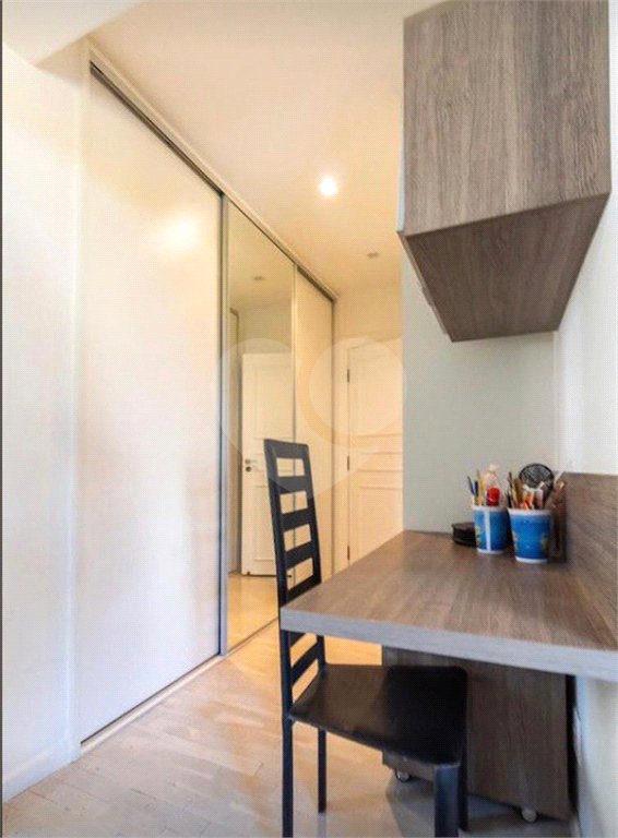Apartamento à venda com 4 quartos, sendo 3 suítes, em Campo Belo, São Paulo, SP