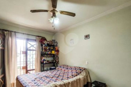 Casa à venda com 3 quartos, sendo 1 suíte,  em Vila Morse, São Paulo, SP