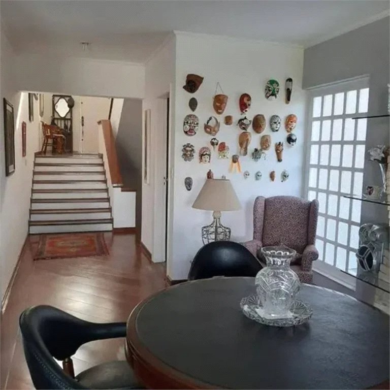 Casa à venda com 5 suítes em Parque dos Príncipes, São Paulo, SP