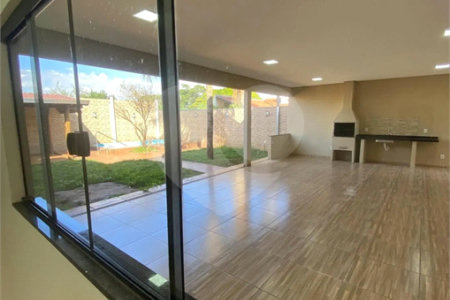 Casa à venda com 4 quartos, sendo 1 suíte,  em Jardim Europa, Dourados, MS