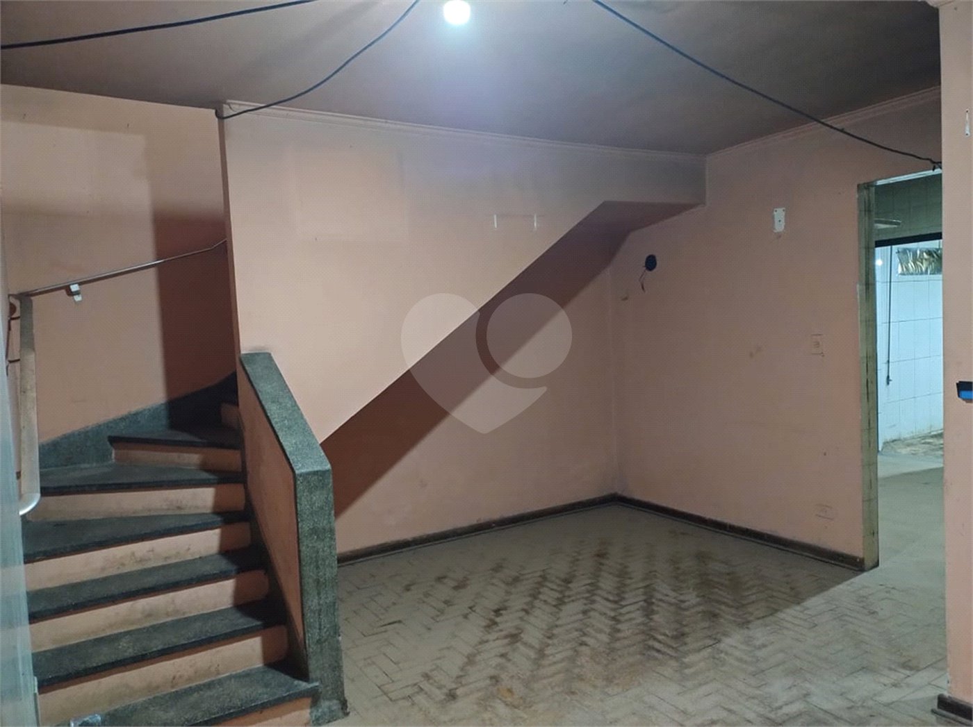 Casa Térrea à venda com 3 quartos em Vila Mariza Mazzei, São Paulo, SP