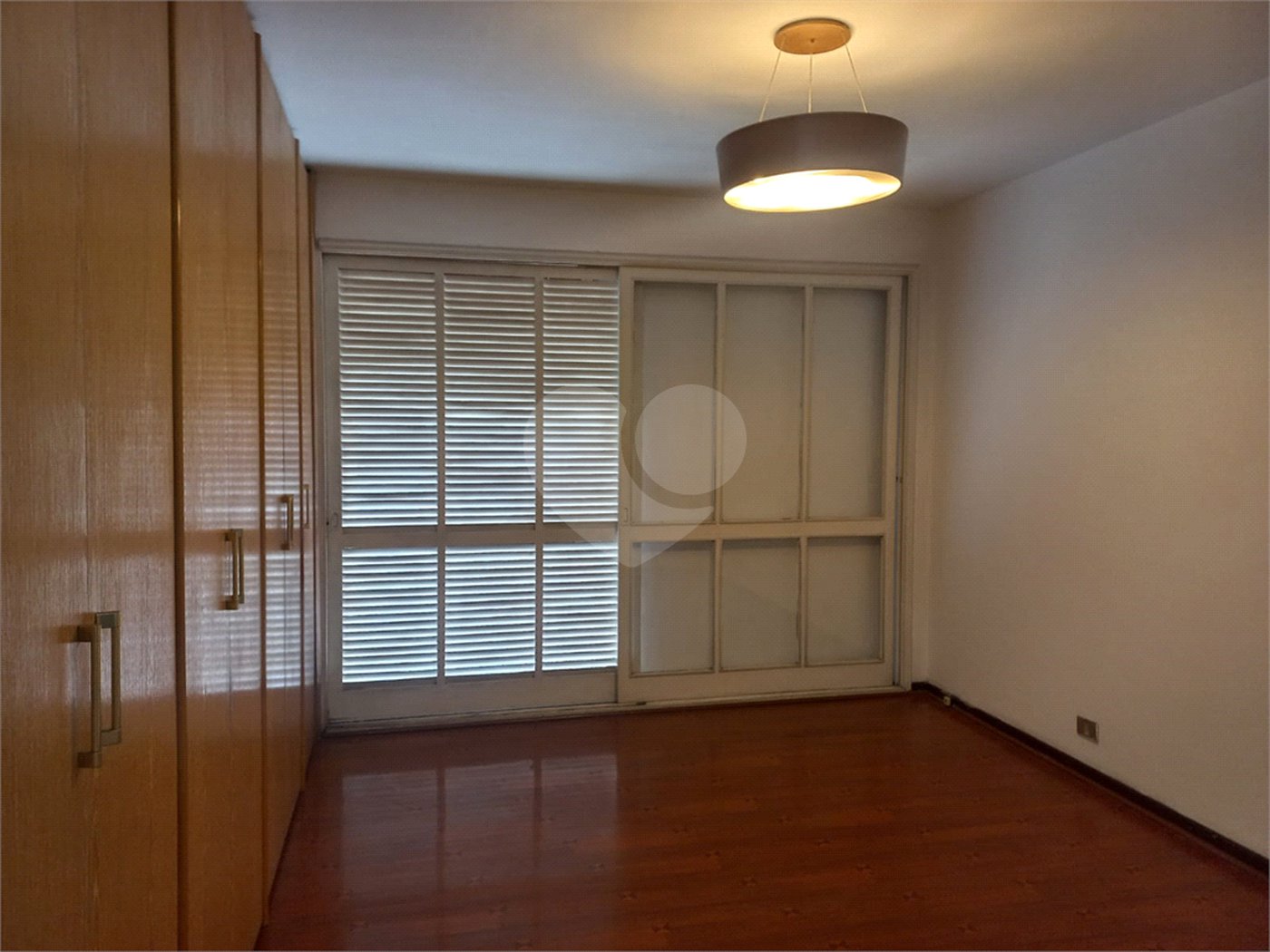 Apartamento à venda com 3 quartos, sendo 1 suíte, em Jardim Paulista, São Paulo, SP