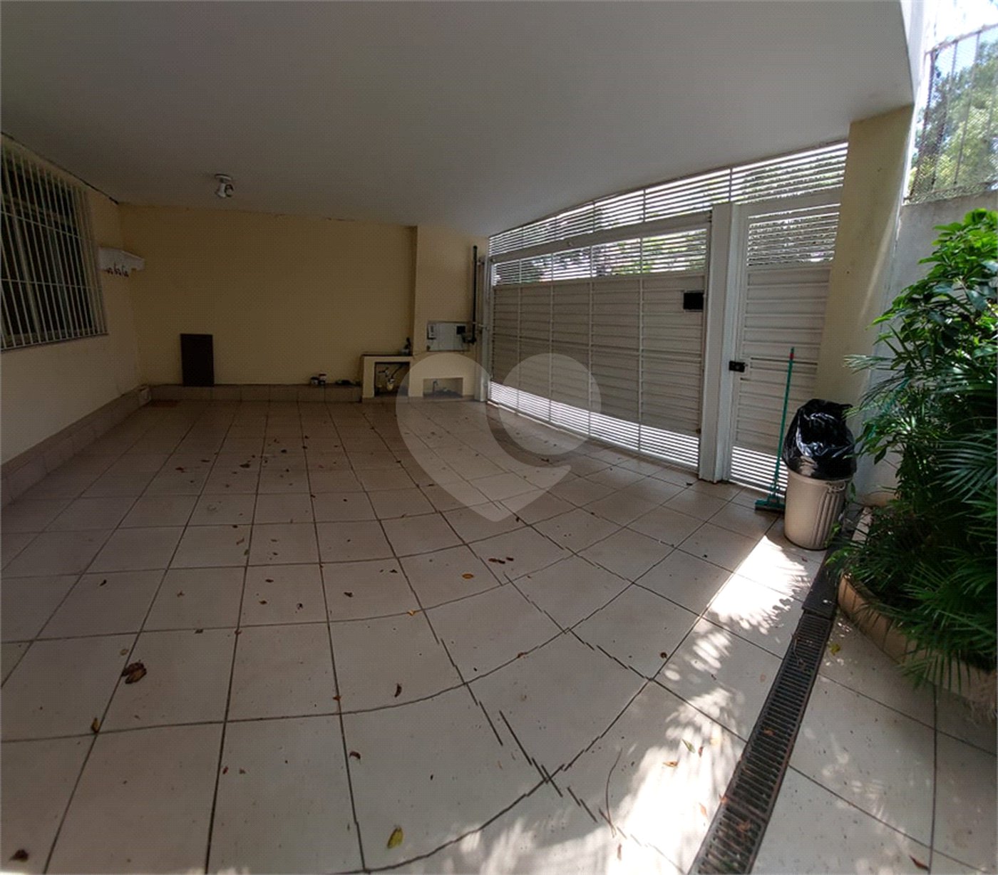 Sobrado à venda com 3 quartos, sendo 1 suíte, em Parque Jabaquara, São Paulo, SP