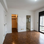 Apartamento para alugar com 3 suítes em Moema, São Paulo, SP