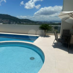 Apartamento à venda ou para alugar com 2 suítes em Itacorubi, Florianópolis, SC